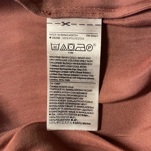 Banana Republic silky blouse - Picture 5 of 5